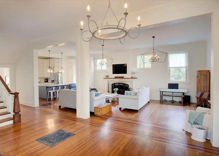 Historic Peterson Mansion - Savor Life And Rest With Friends!