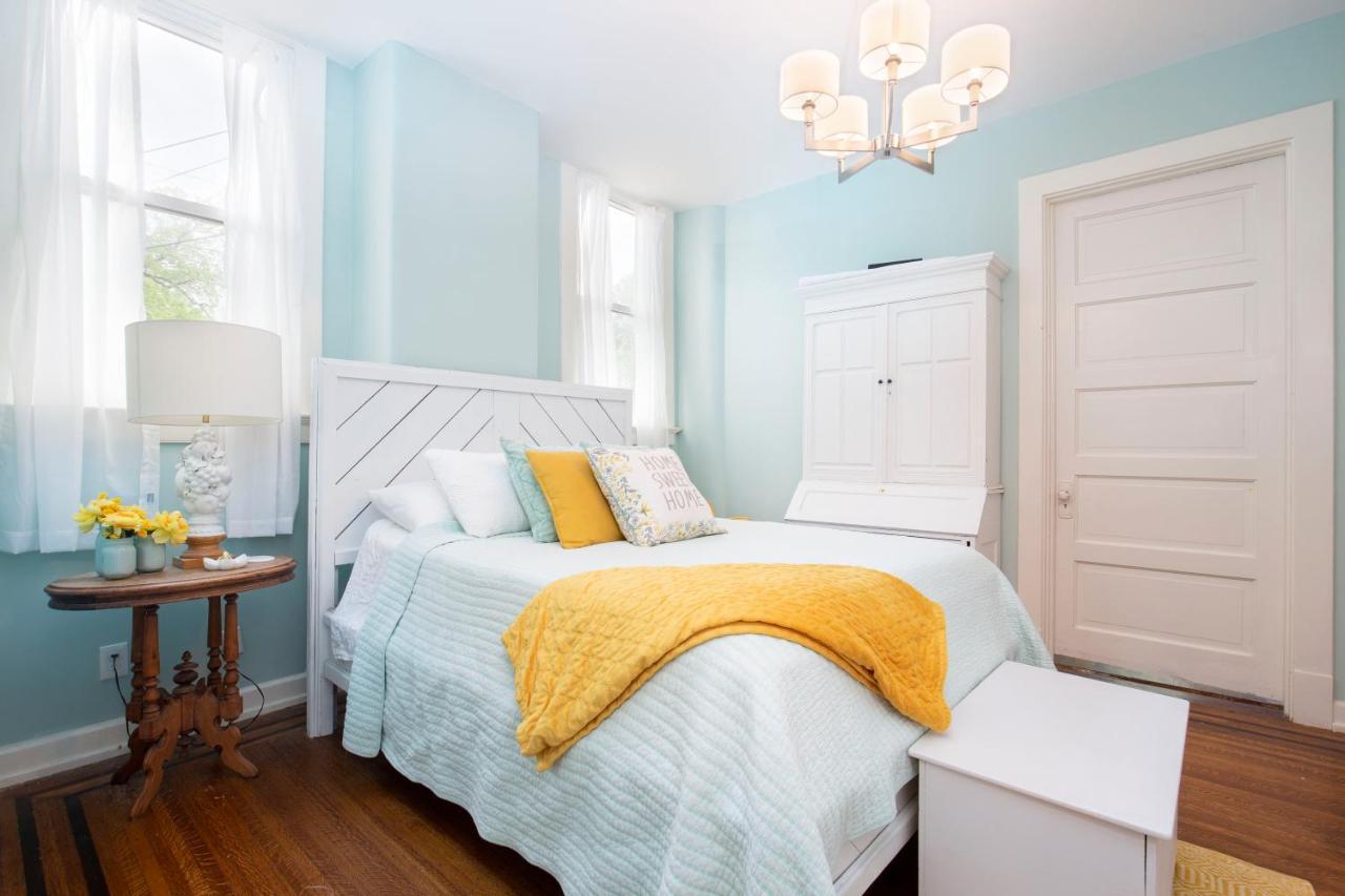 Historic Peterson Mansion - Savor Life And Rest With Friends! Holiday home *